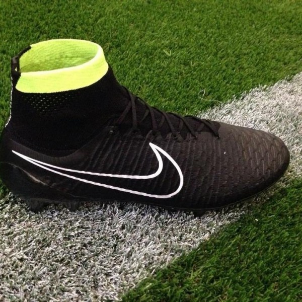 nike magista all black